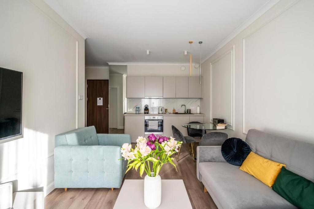 Mennica Residence Apartments Warsaw Exterior photo